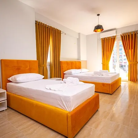 Ponari S Ξενοδοχείο 4*