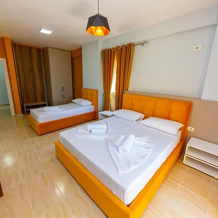 Ponari S Otel Kryemëdhej