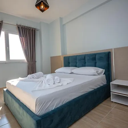 Ponari S Hotell 4*