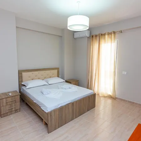 Ponari S Hotel Kryemëdhej