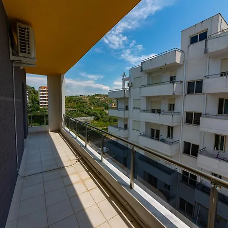 Ponari S 4* Kryemëdhej