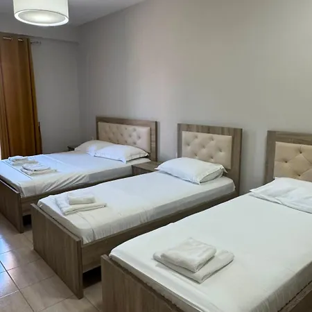 Ponari S Hotell Kryemëdhej