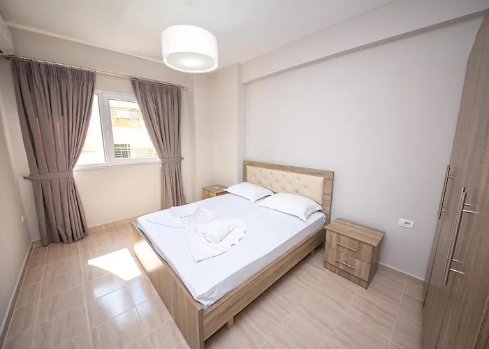 Ponari S Hotel